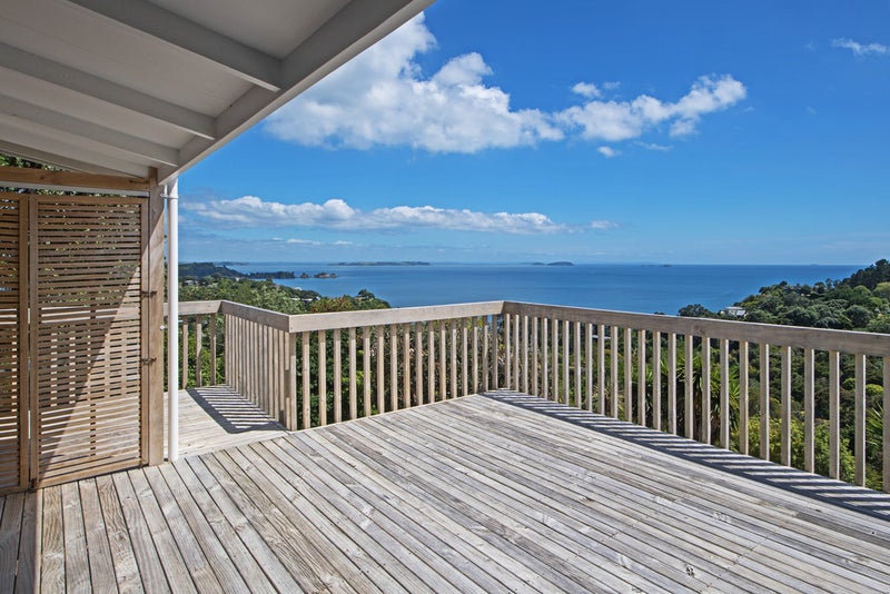 23 Great Barrier Road, Oneroa, Waiheke Island - Carousel 1