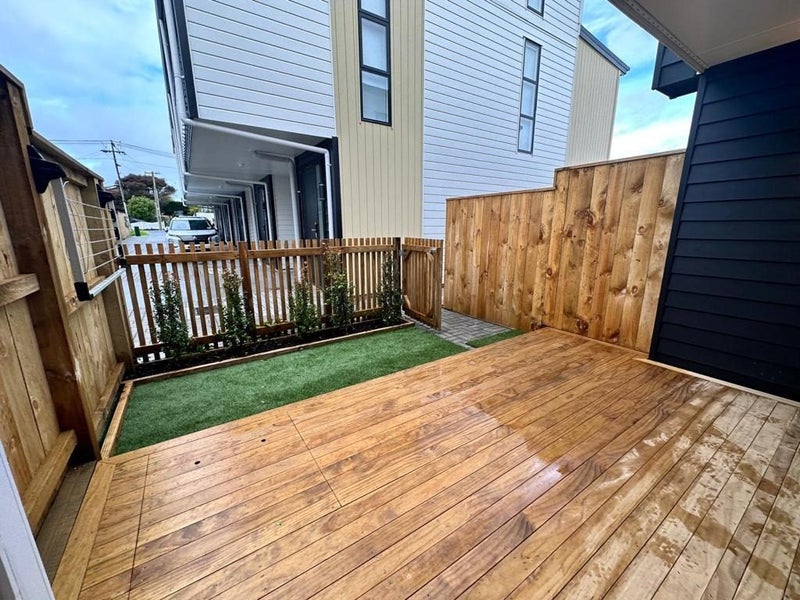 6/29 Roberton Road, Avondale, Auckland - Carousel 2