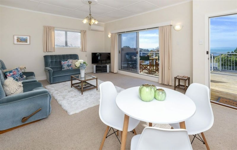 69 Pah Road, Cockle Bay, Auckland - Carousel 2