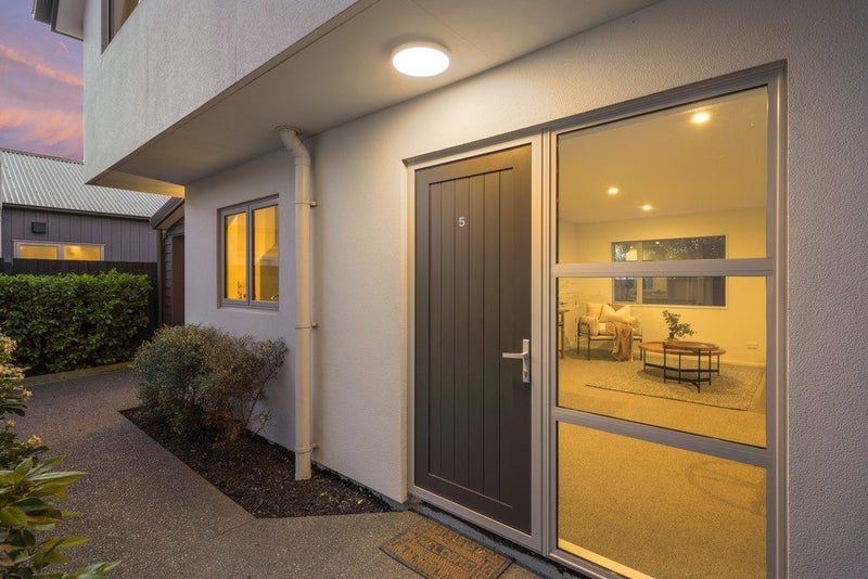 5/7 Bolton Avenue, Spreydon, Christchurch - Carousel 15