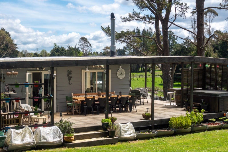 13 Rata Street, Mamaku - Carousel 2