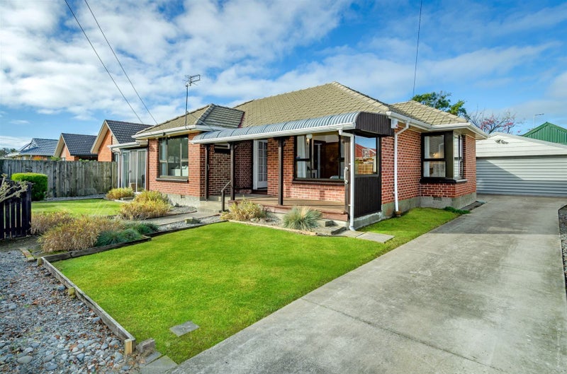 137 Lonsdale Street, New Brighton, Christchurch - Carousel 1