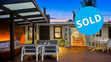 82 Methuen Road, New Windsor, Auckland - Carousel 1