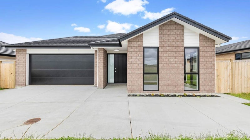27 Pipi Crescent, Tuakau, Tuakau - Carousel 1