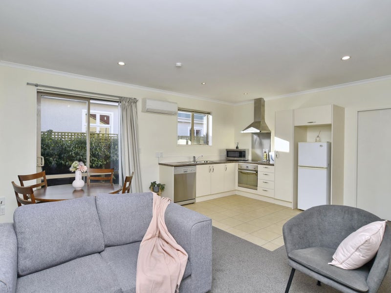 3/164 North Parade, Richmond, Christchurch - Carousel 2