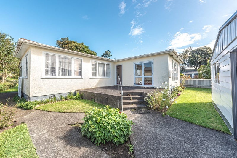 3 Harris Place, Gonville, Whanganui - Carousel 2
