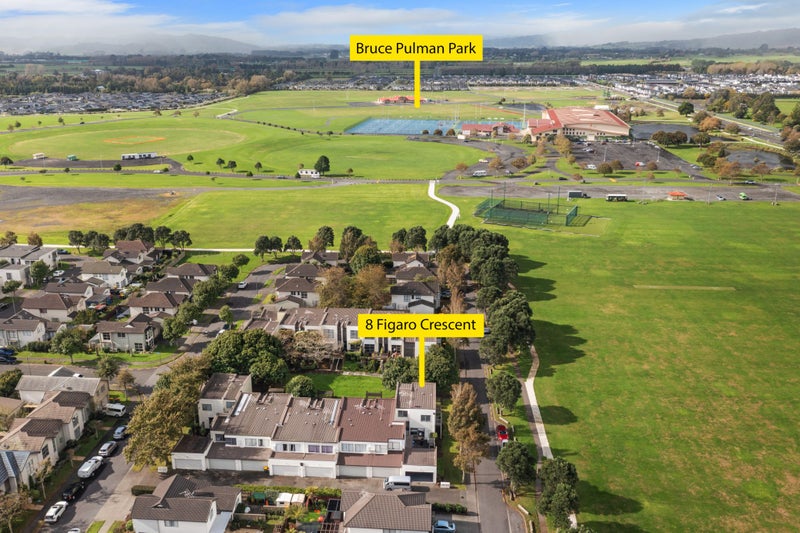 8 Figaro Crescent, Takanini, Auckland - Carousel 2
