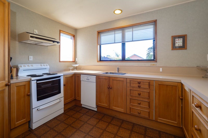 5 Creek Road, Allenton, Ashburton - Carousel 2