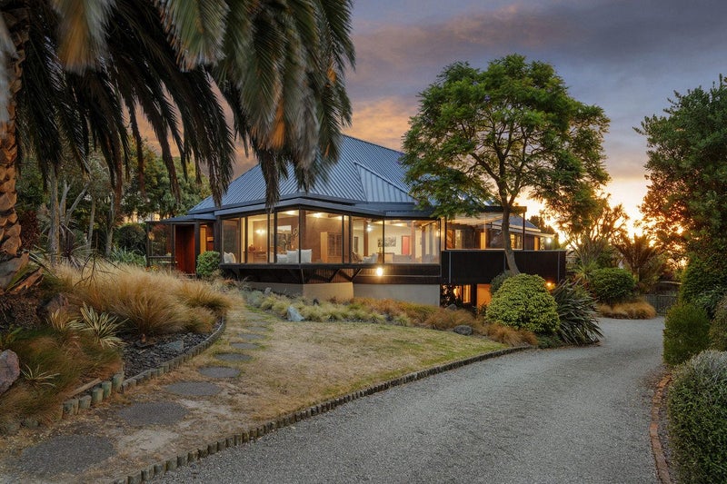 86 Penruddock Rise, Westmorland, Christchurch - Carousel 1