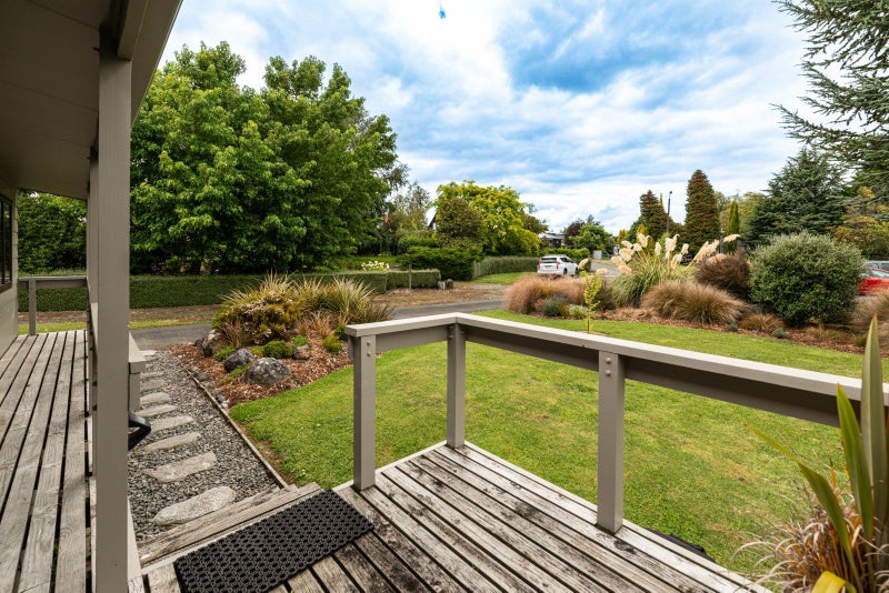 15 Manuka Street, Ohakune - Carousel 29