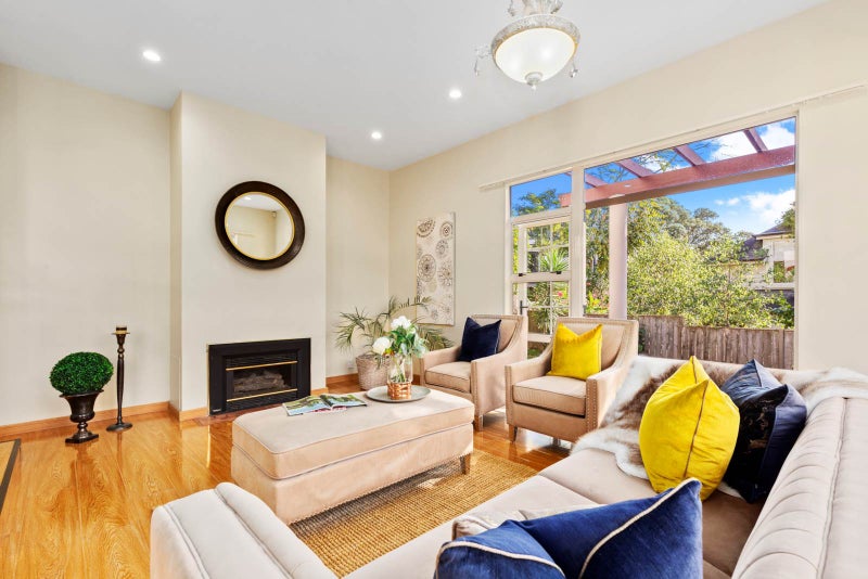 1/27A Kingsview Road, Mount Eden, Auckland - Carousel 2