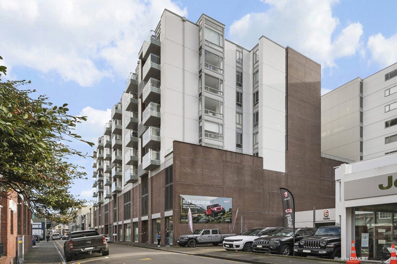 6O/10 Lorne Street, Te Aro, Wellington - Carousel 2