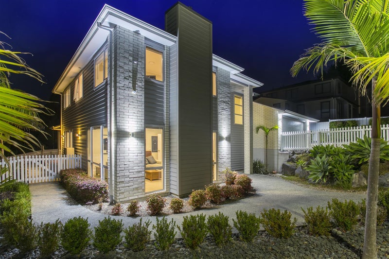 23 Blacks Road, Greenhithe, Auckland - Carousel 1