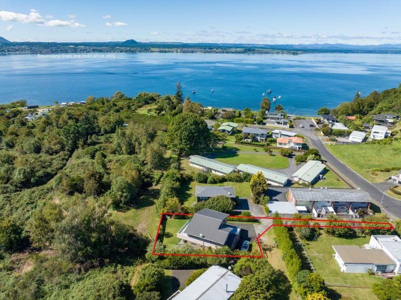 2/9 Alberta Street, Acacia Bay, Taupō - Carousel 23