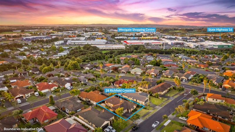 28 Richfield Crescent, Westgate, Auckland - Carousel 16