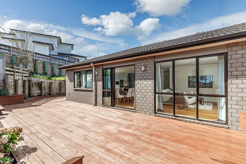 7 Baker Street, Fairview Heights, Auckland - Carousel 34