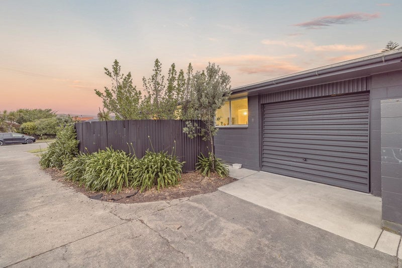 1/11 Heron Street, Southshore, Christchurch - Carousel 1