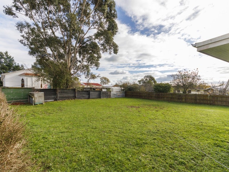 4 Lethbridge Lane, Tokomaru, Palmerston North - Carousel 26