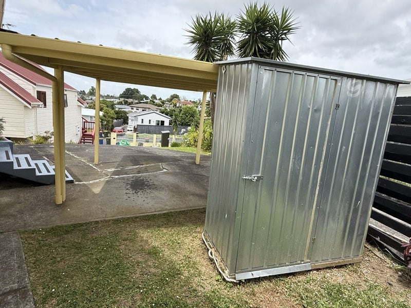 9 Justin Place, Te Atatu Peninsula, Auckland - Carousel 2