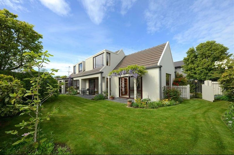 8 Braco Place, Burnside, Christchurch - Carousel 1