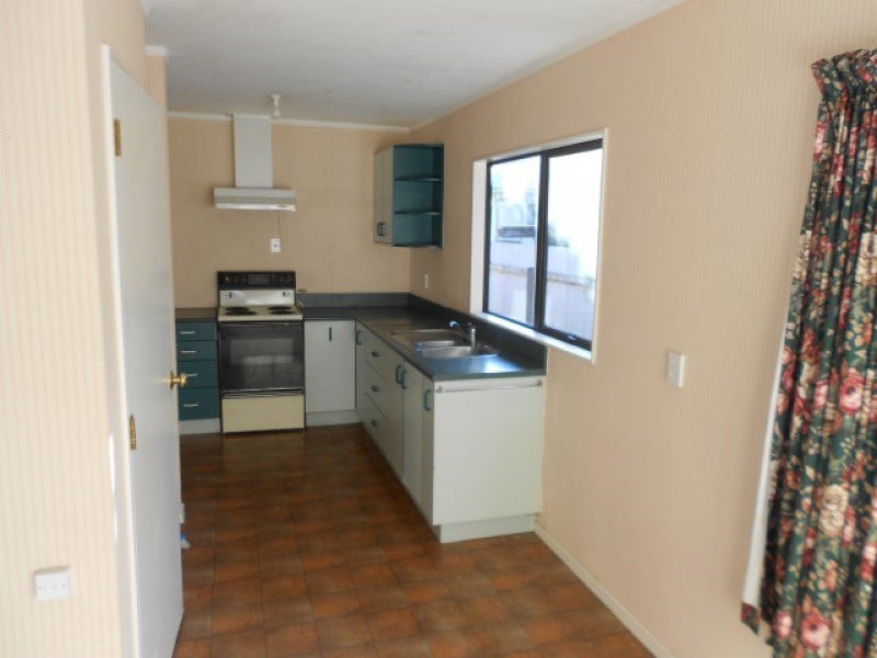 28A Worcester Street, West End, Palmerston North - Carousel 2