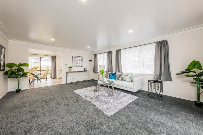 2/22 McDougall Street, Manurewa East, Auckland - Carousel 1