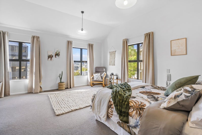 10/358 The Terrace, Te Aro, Wellington - Carousel 2