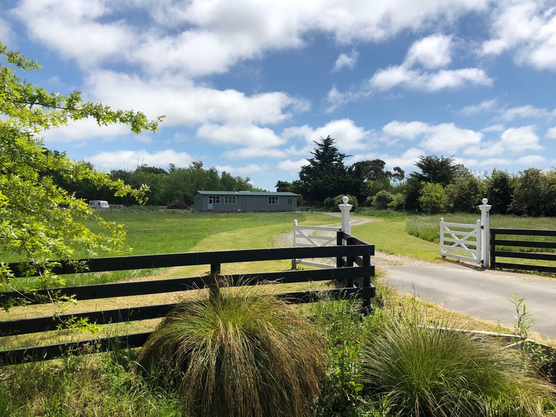 7 Mulcocks Road, Kaiapoi - Carousel 1