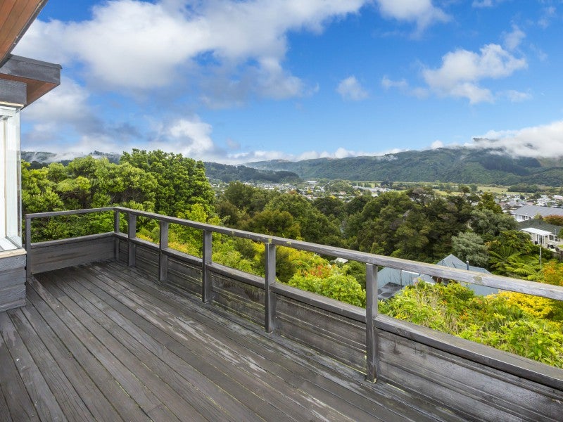 7A Arundel Grove, Silverstream, Upper Hutt - Carousel 26