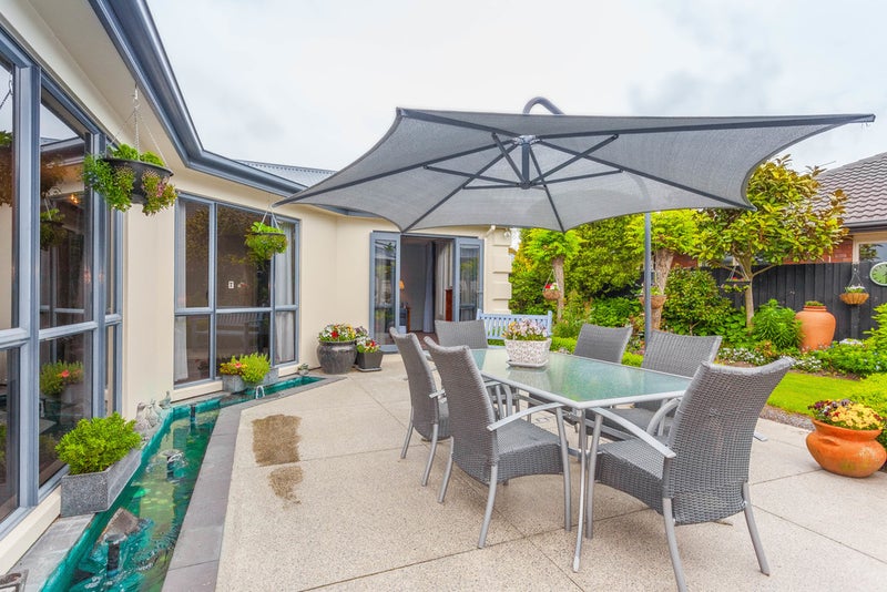 6 Becmead Drive, Harewood, Christchurch - Carousel 1