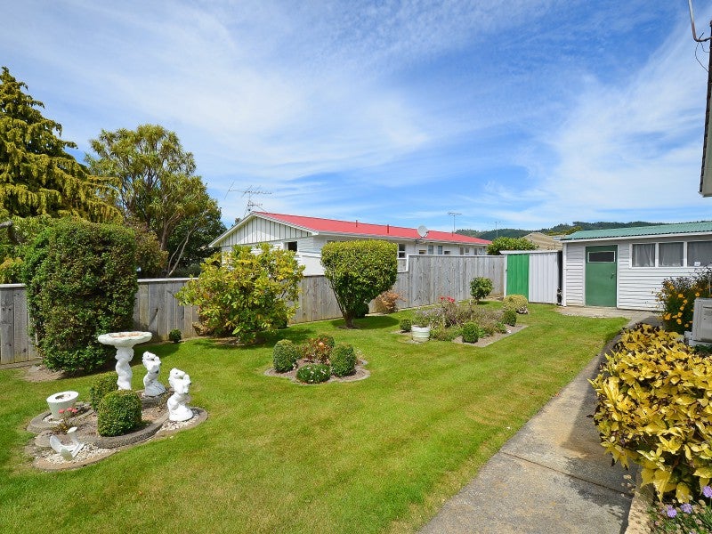 2/17 Parera Grove, Heretaunga, Upper Hutt - Carousel 13