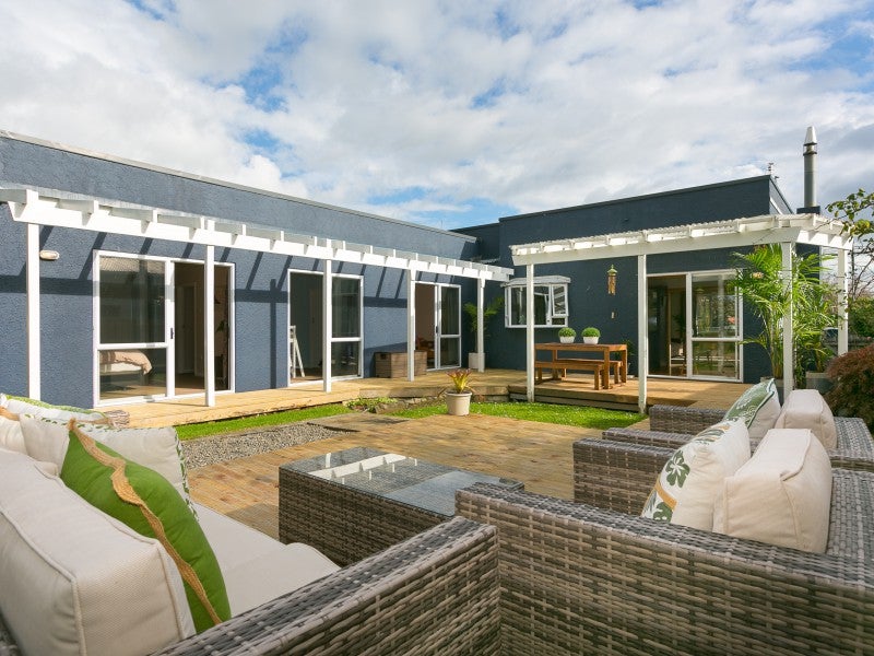 117 Govett Avenue, Frankleigh Park, New Plymouth - Carousel 25