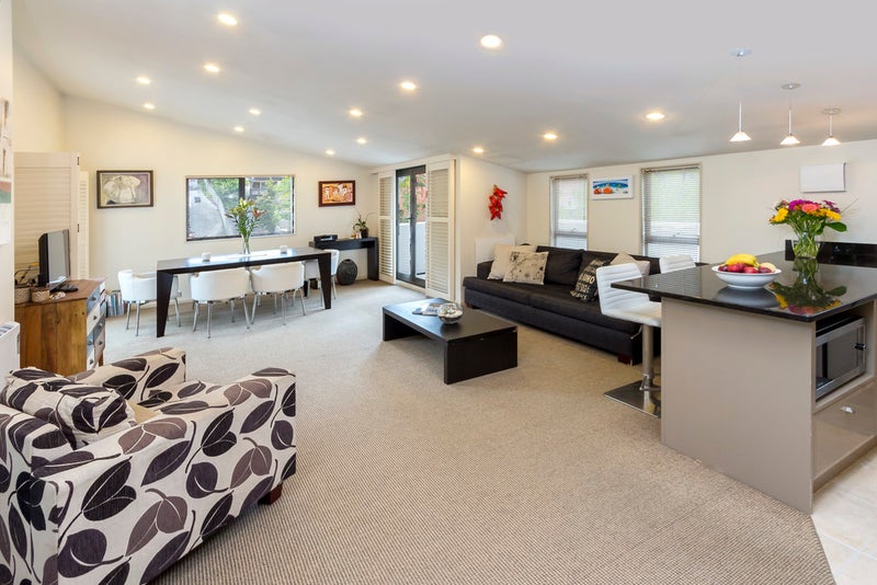 42A Rukutai Street, Orakei, Auckland - Carousel 2