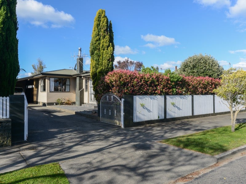 16 Lerwick Street, Tamatea, Napier - Carousel 1