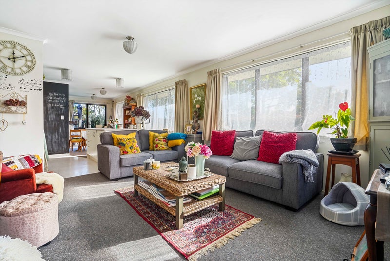 59 Dey Street, Hamilton East, Hamilton - Carousel 2