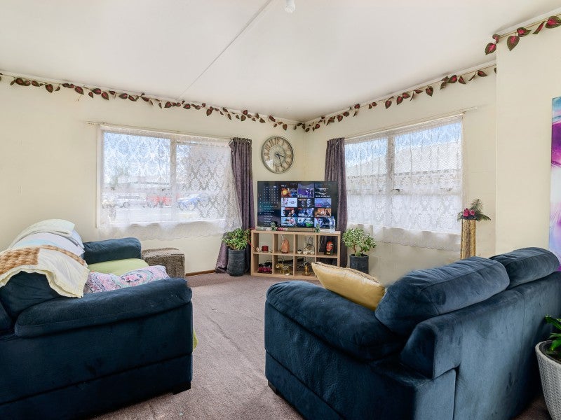 2/220 Old Taupo Road, Hillcrest, Rotorua - Carousel 2