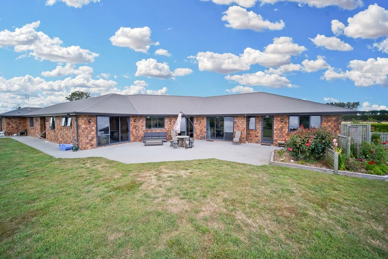 32 Marshmeadow Road, Newstead - Carousel 2