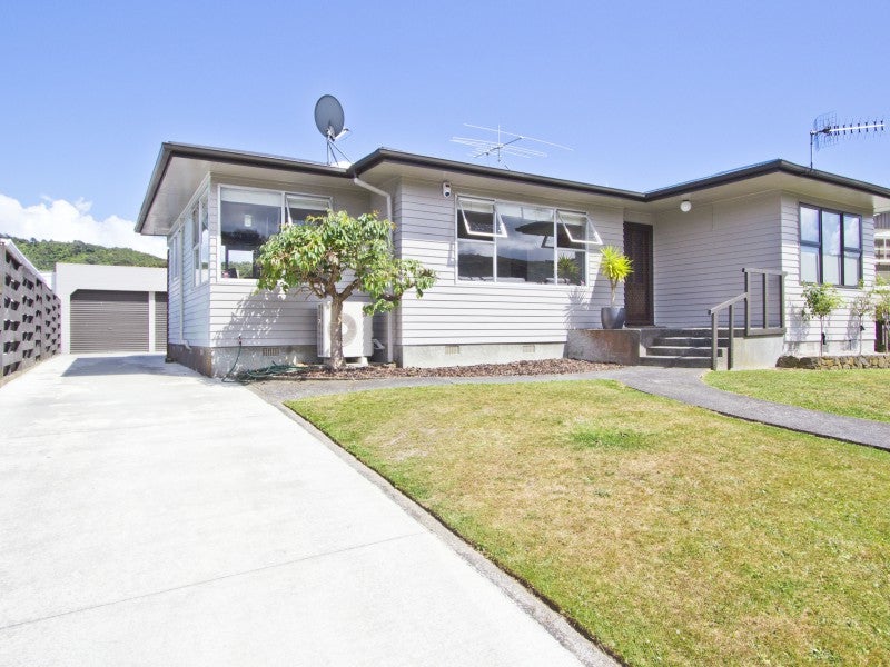 35 Momona Street, Wainuiomata, Lower Hutt - Carousel 1