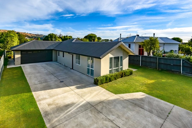 20 Tavender Street, Woolston, Christchurch - Carousel 1