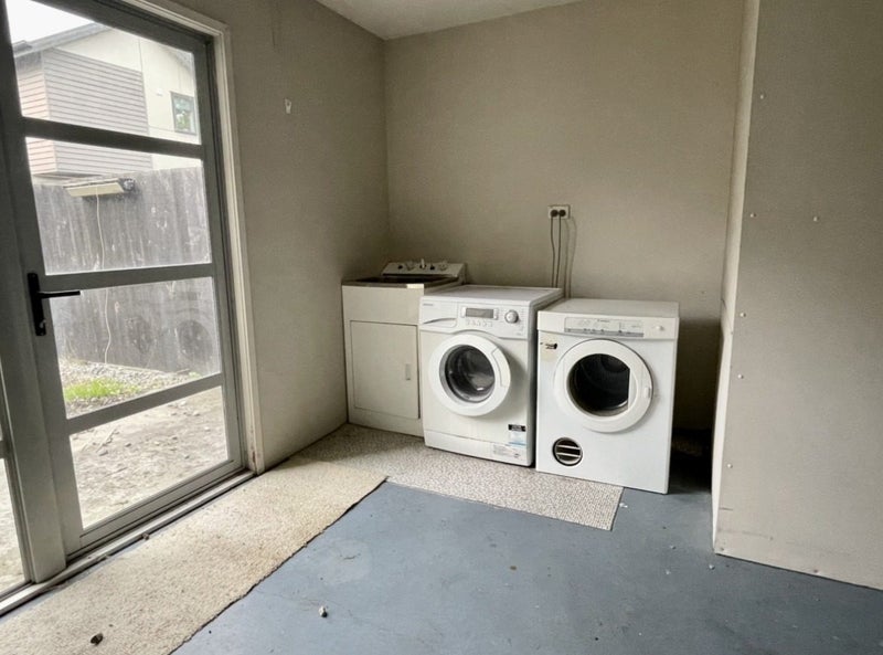 8/440 Barbadoes Street, Edgeware, Christchurch - Carousel 7