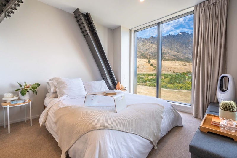 408/18 Mountain Ash Drive, Frankton, Queenstown - Carousel 1