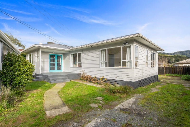 30 Petrie Street, Wainuiomata, Lower Hutt - Carousel 24