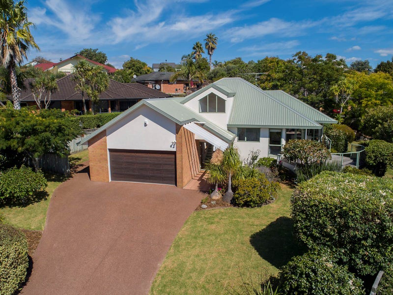 5 Dacre Grove, Gulf Harbour, Whangaparaoa - Carousel 1