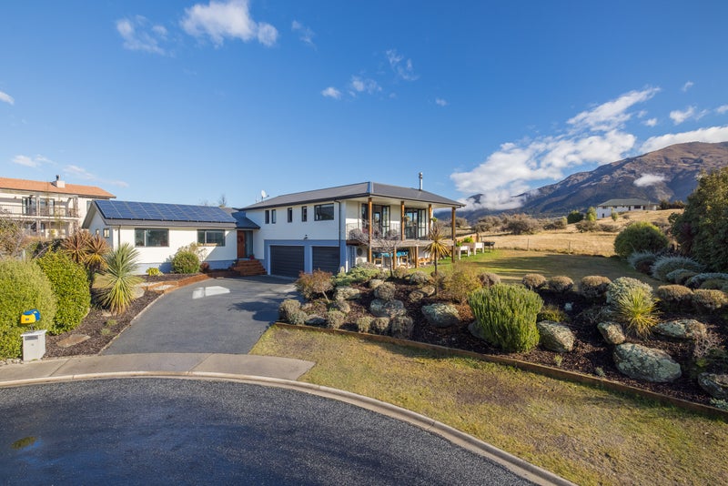 16 Drake Place, Lake Hāwea - Carousel 1