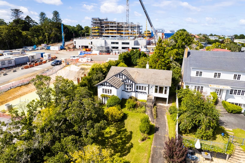 53 Ripon Crescent, Meadowbank, Auckland - Carousel 24