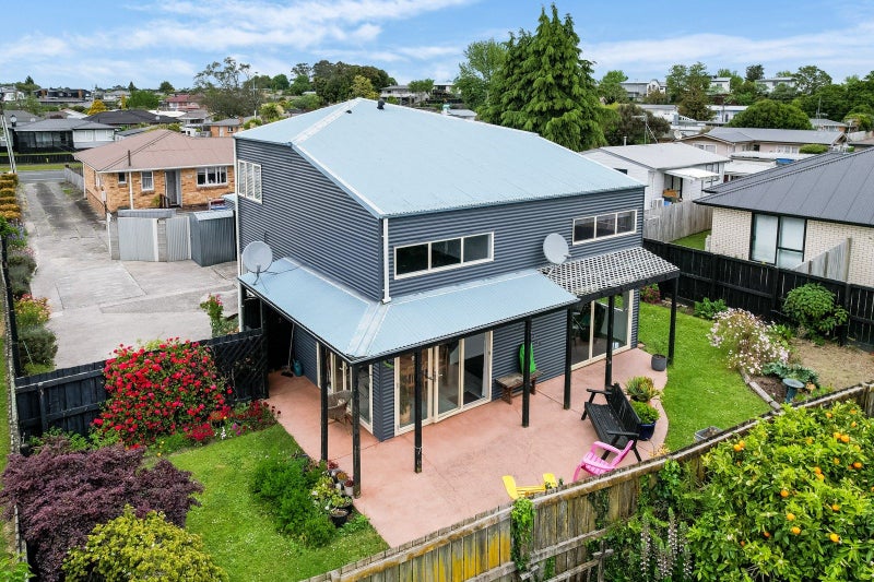 9A Bruce Avenue, Glenview, Hamilton - Carousel 2