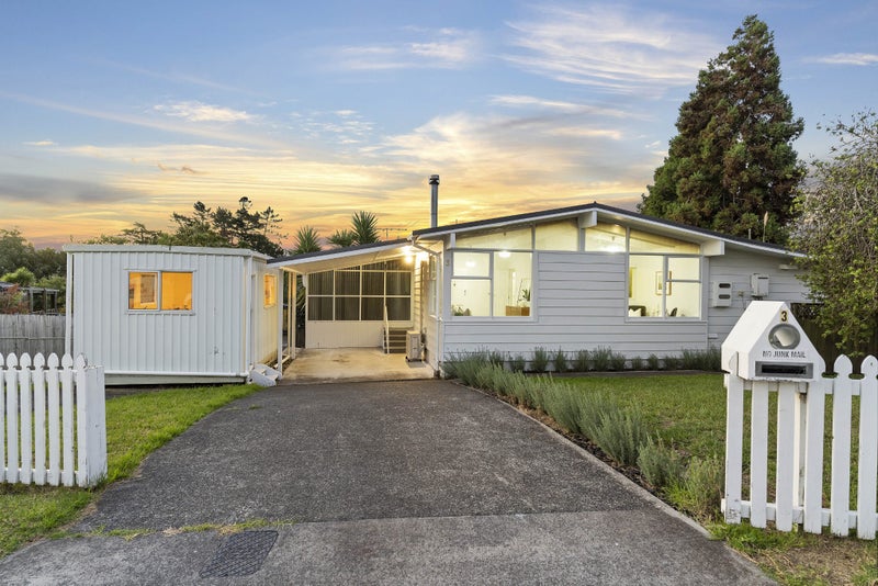 3 Papa Place, Birkdale, Auckland - Carousel 1