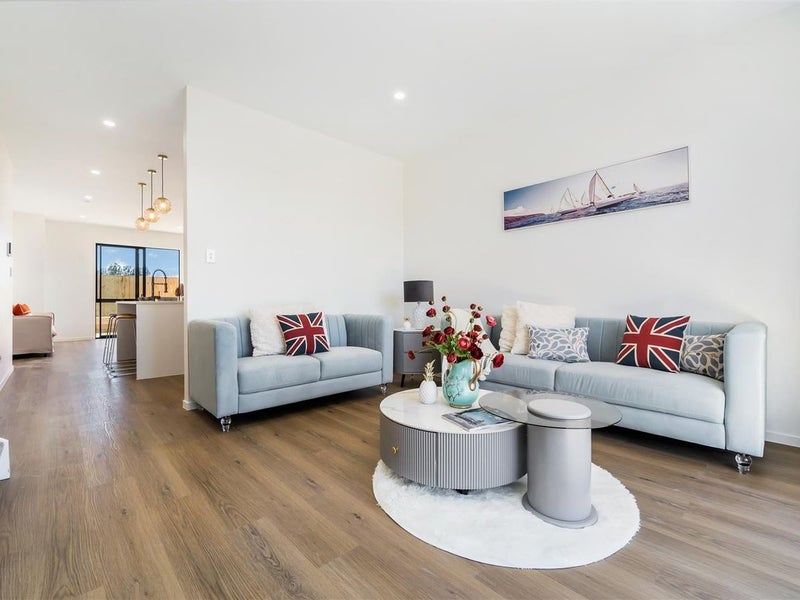 9 Woven Place, Karaka, Papakura - Carousel 1