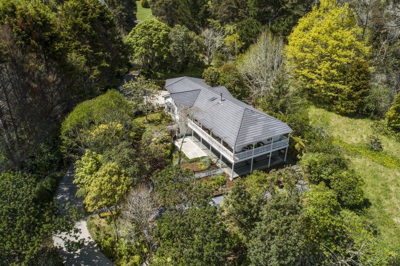 1A Cochran Road, Oratia, Auckland - Carousel 2