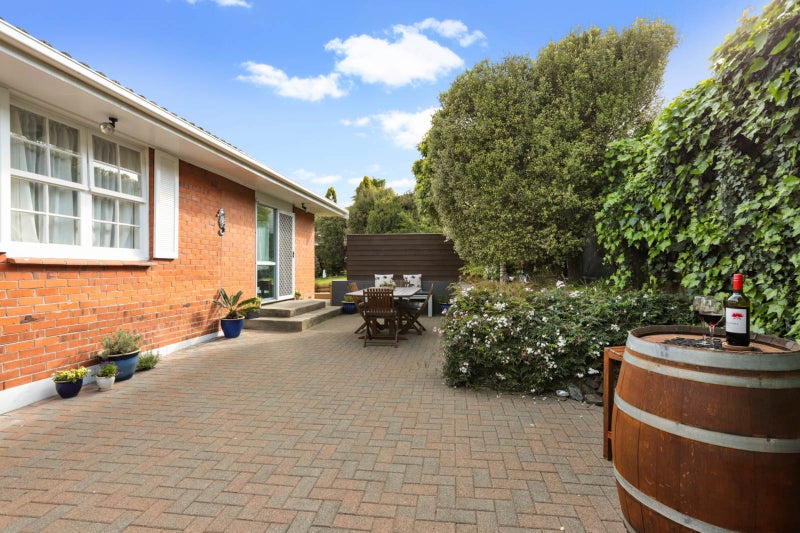 47 Butterworth Drive, Glendene, Auckland - Carousel 2